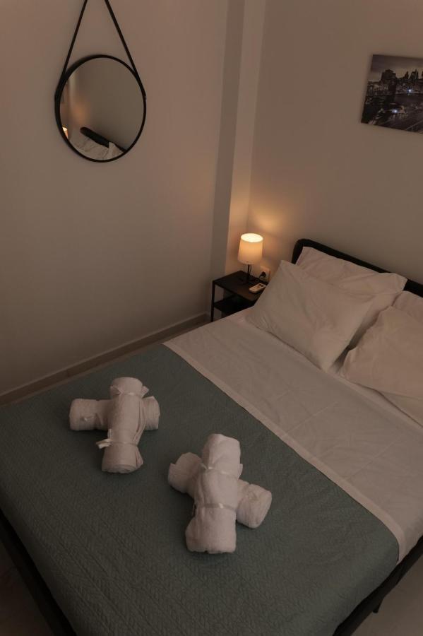 King'S Gambit Suite Thessaloniki Exterior foto